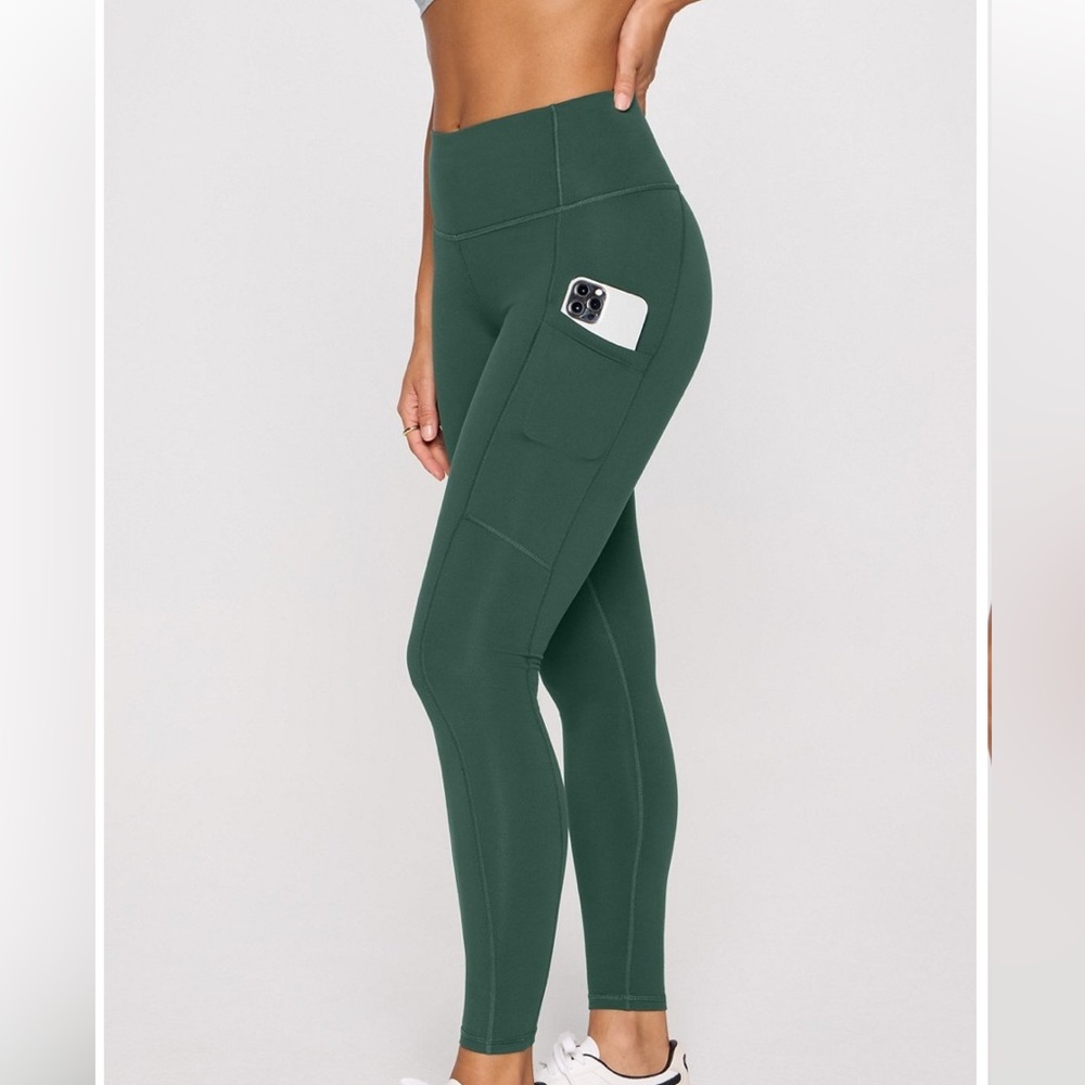 YITTY Dark Green Leggings